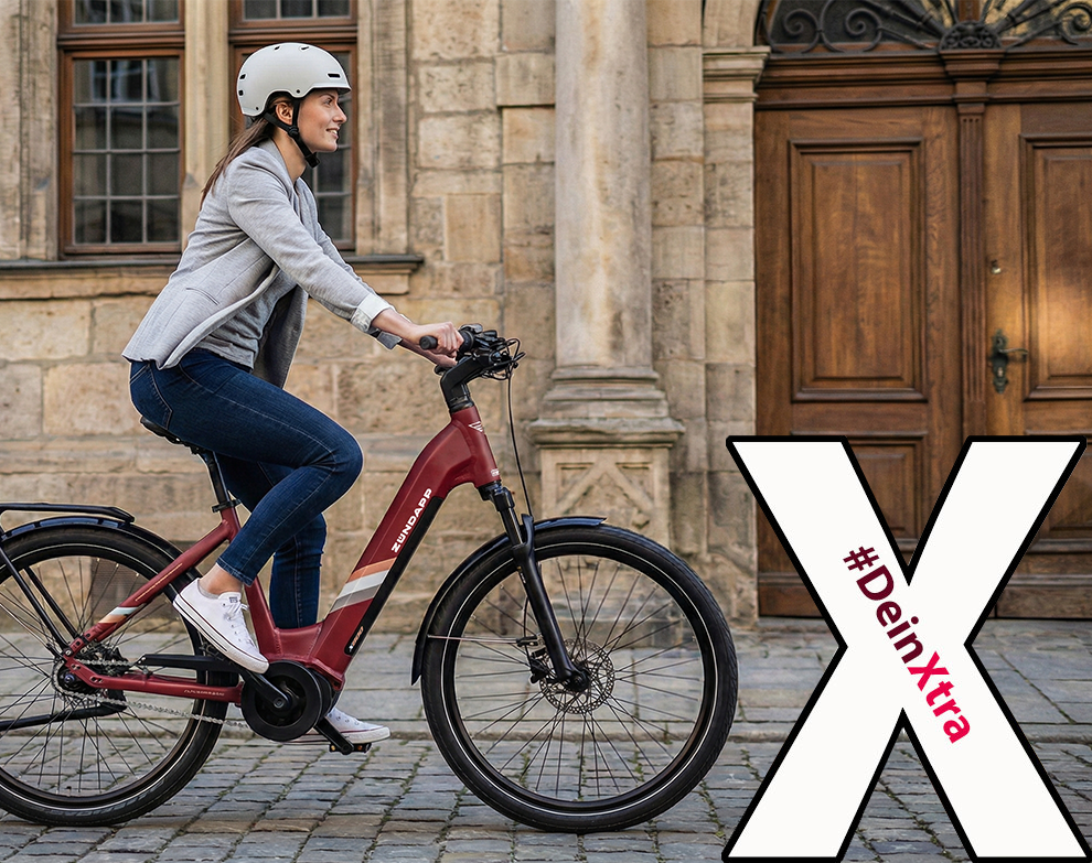 #deinxtra | Bild zeigt eine Frau auf dem Fahhrrad. | © Zündapp